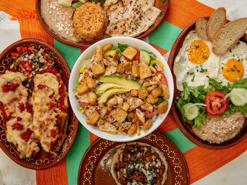La Sazón Cocina