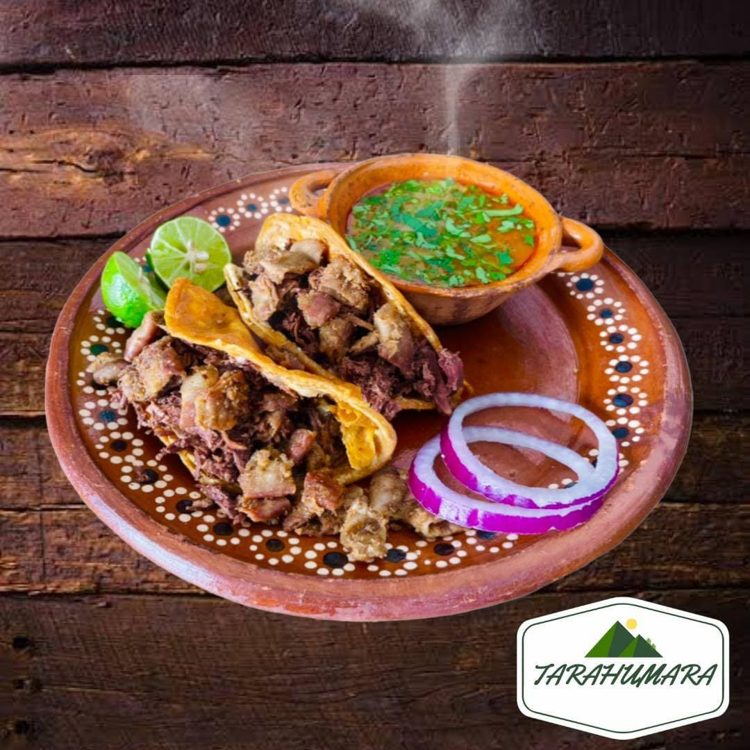 Quesabirria de Maiz de Res con Tripitas