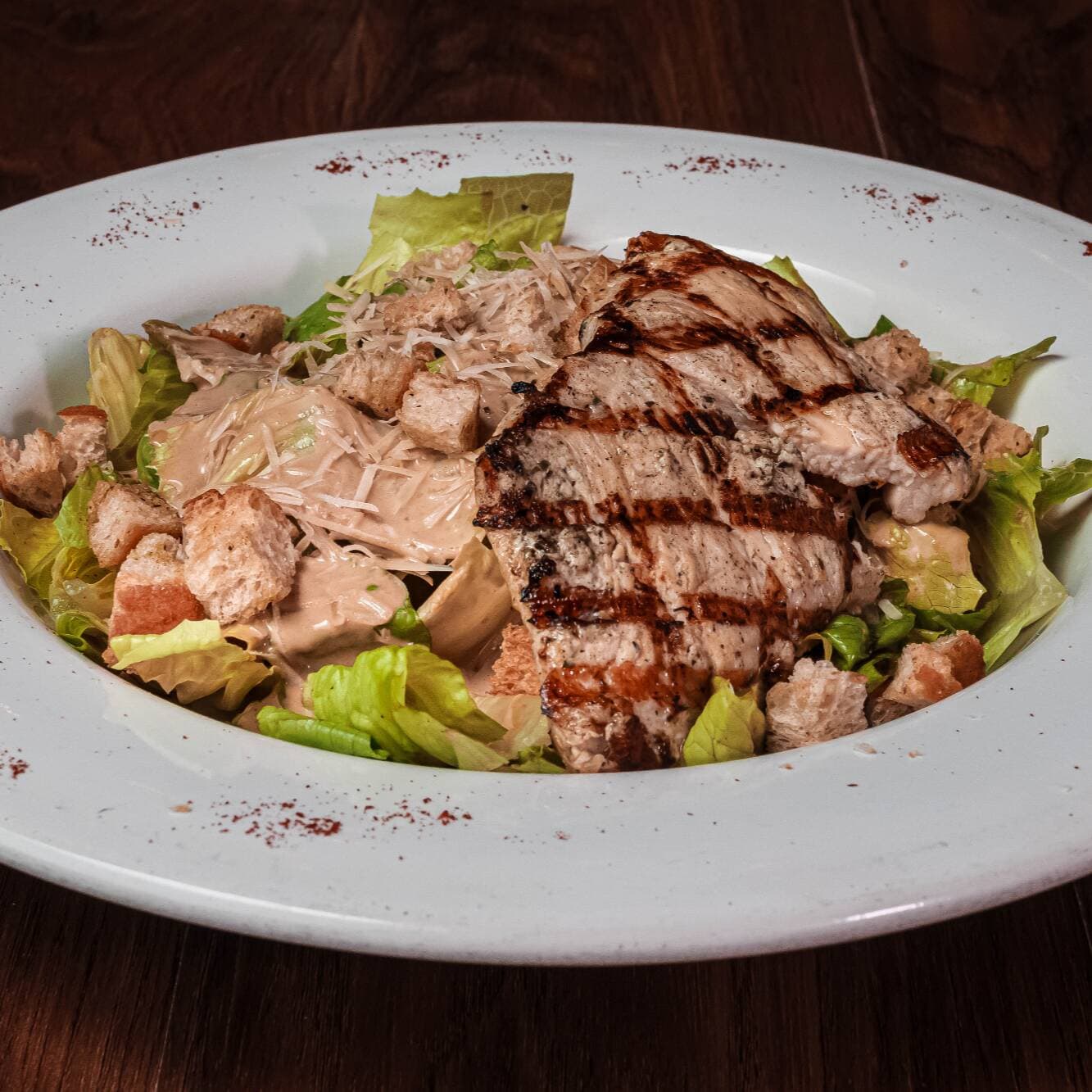 ENSALADA CESAR CON POLLO