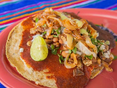 QUESADILLA DE CARNE ASADA