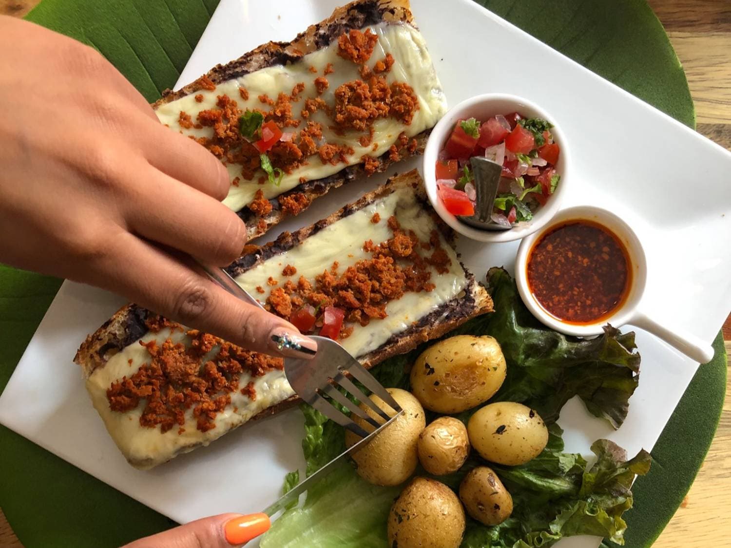 Molletes Gratinados