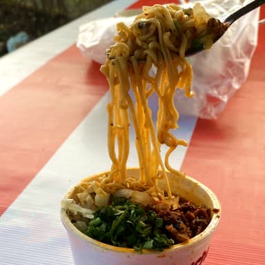 Ramen Con Barbacoa