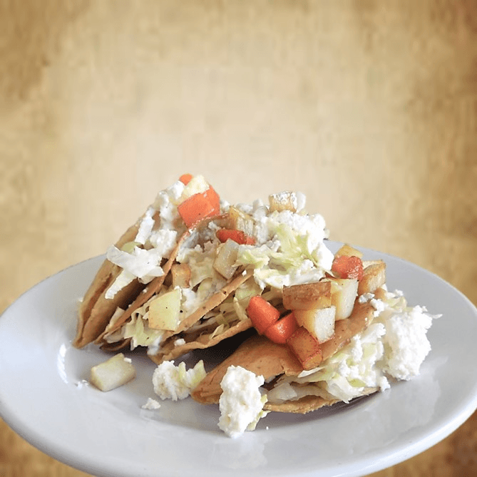 Tacos Dorados de Carnitas