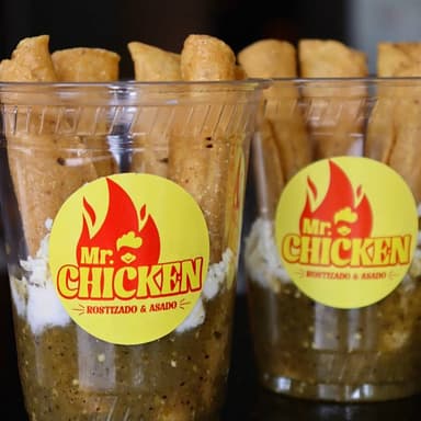 Tacos Dorados de Pollo