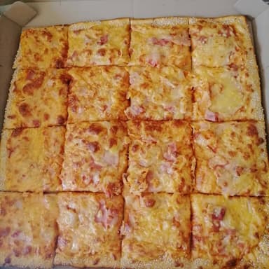 Pizza Carnes Frias
