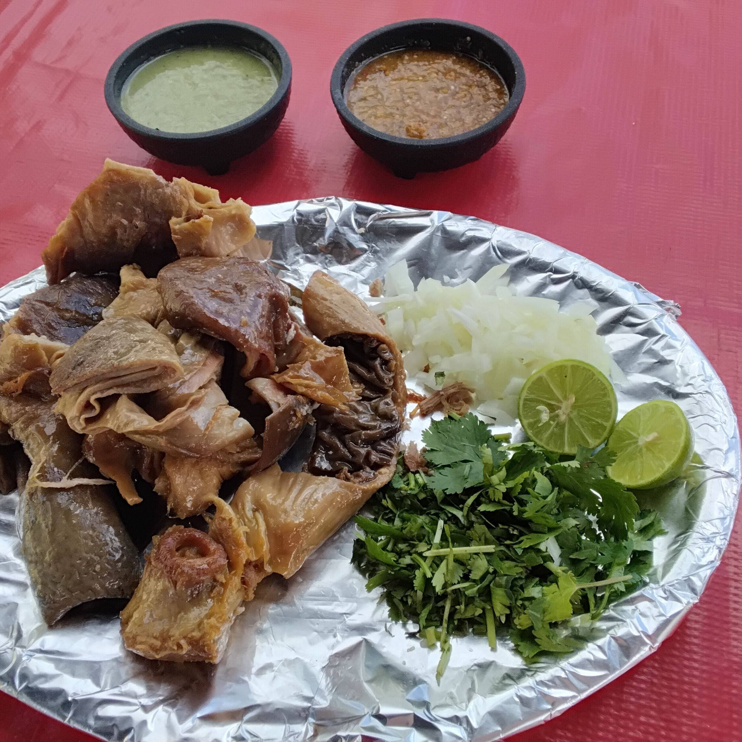 ½kg Carnitas (surtida)