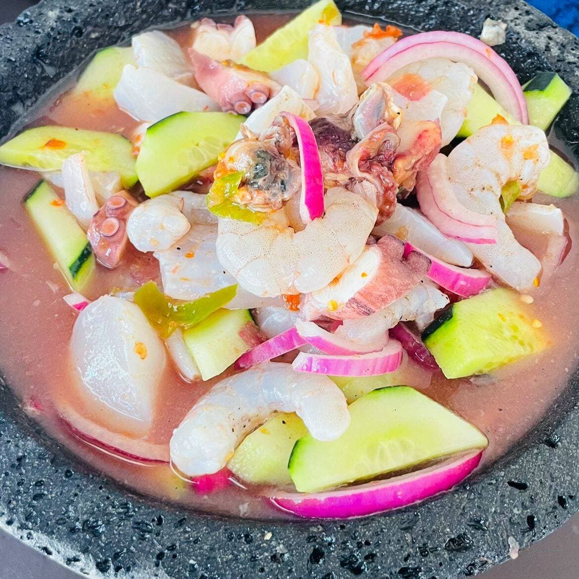 MOLCAJETE
