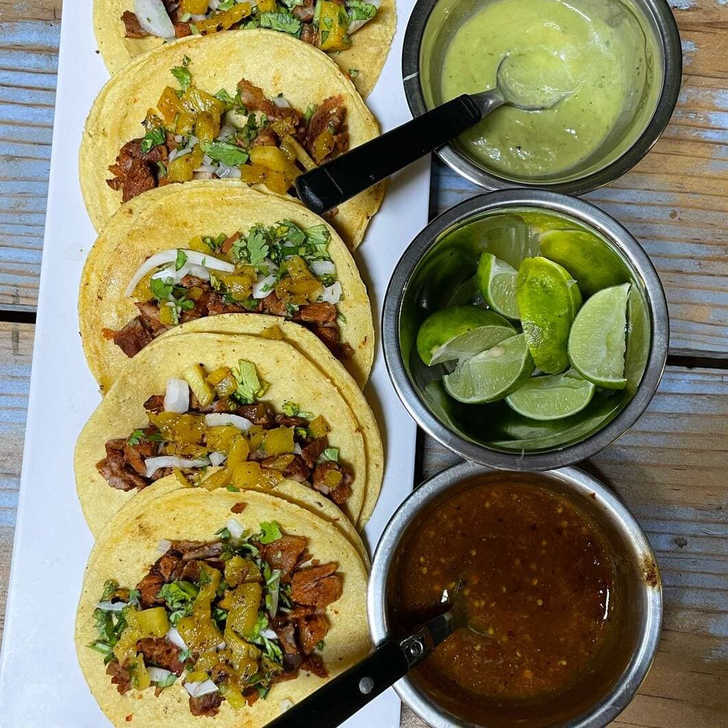 Tacos al pastor