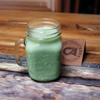 Licuado de Guayaba con Cereal de Spirulina (16 Oz)