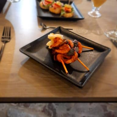 Brochetas de Camarón al Pastor