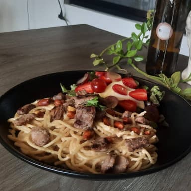 Pasta Crema de Cacahuate con Ensaladita