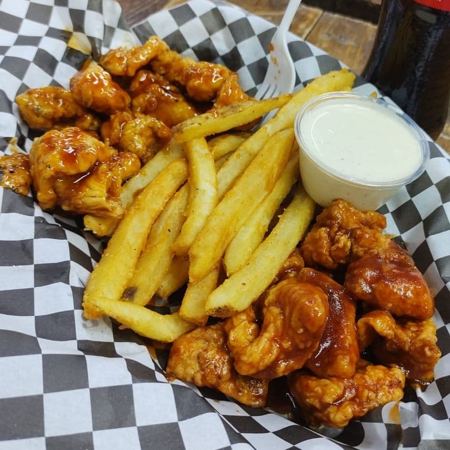 Boneless Combinados 300 Gramos