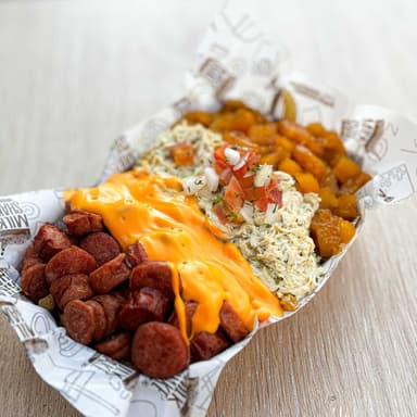 Salchipapa Pollo shake personal