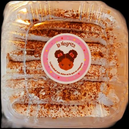 TRES LECHES LA NEGRITA