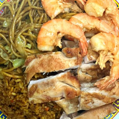 Arroz con 1 Guiso y camaron