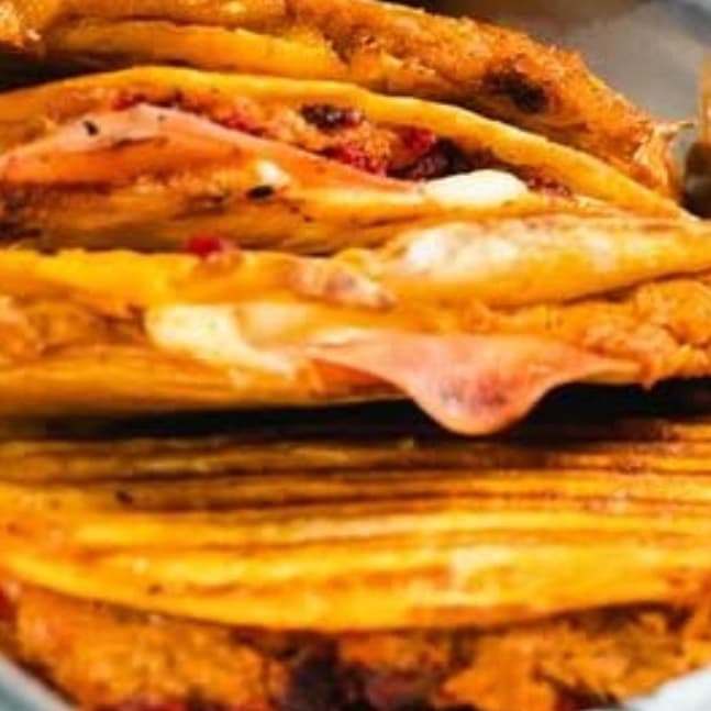 QUESADILLAS CLASICA