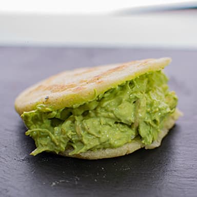 Arepa Reina Pepeada