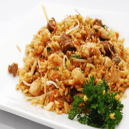 Arroz Yakimeshi