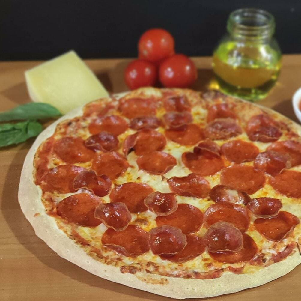 COMBO MEDIANA (Pizza para Dos + Gaseosa 400)