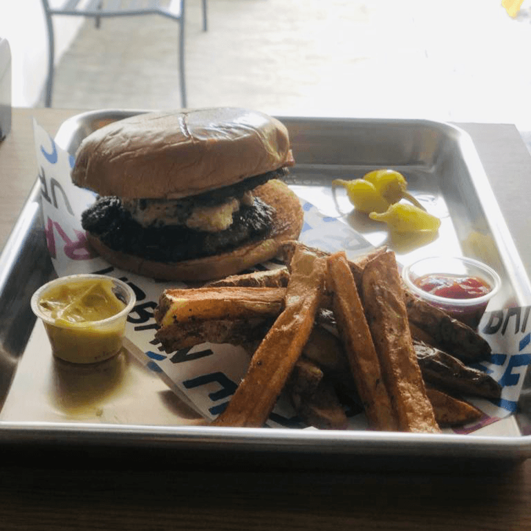 Combo-Raga con Papas y limonada
