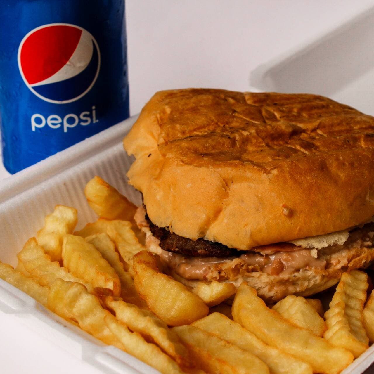 Paquete de hamburguesa Ranch  papas y refresco