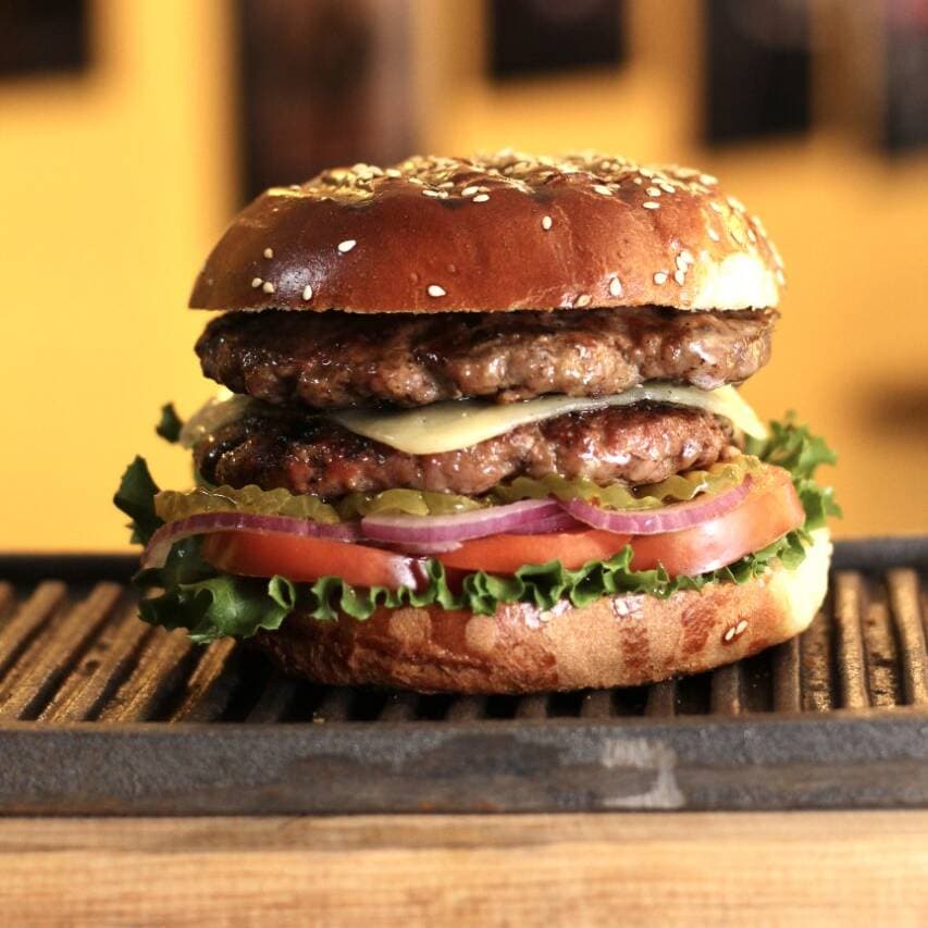 HAMBURGUESA DOBLE ROBLE