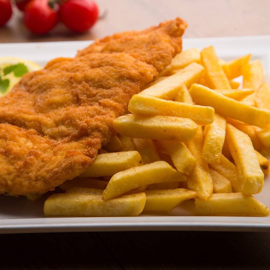 Paquete Pescado Empanizado+ Papas Fritas+ 1Acompañ