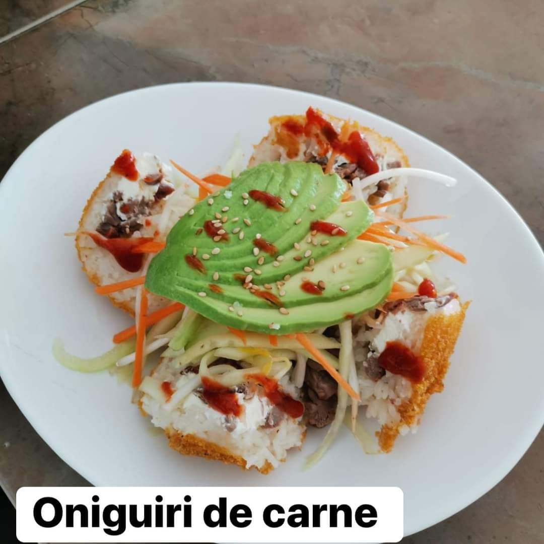Oniguiri Carne