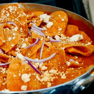 CHILAQUILES ROJOS