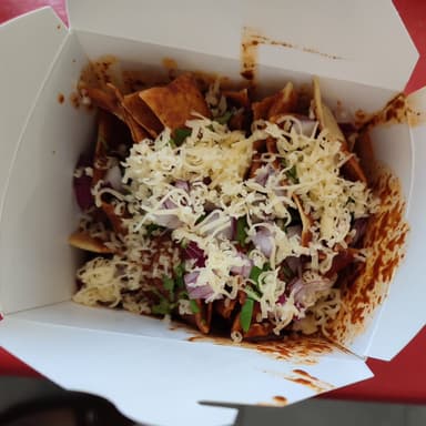 Chilaquil Box Roja