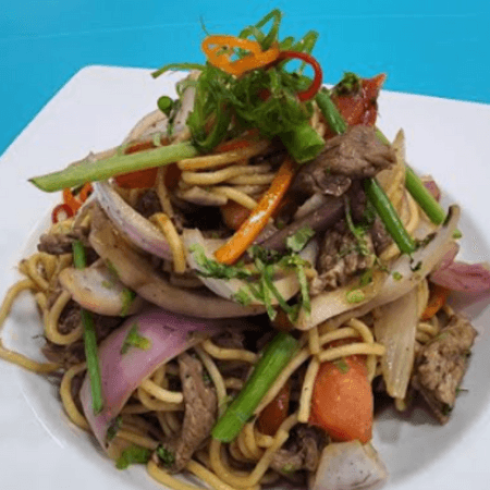 Tallarín Saltado de Carne