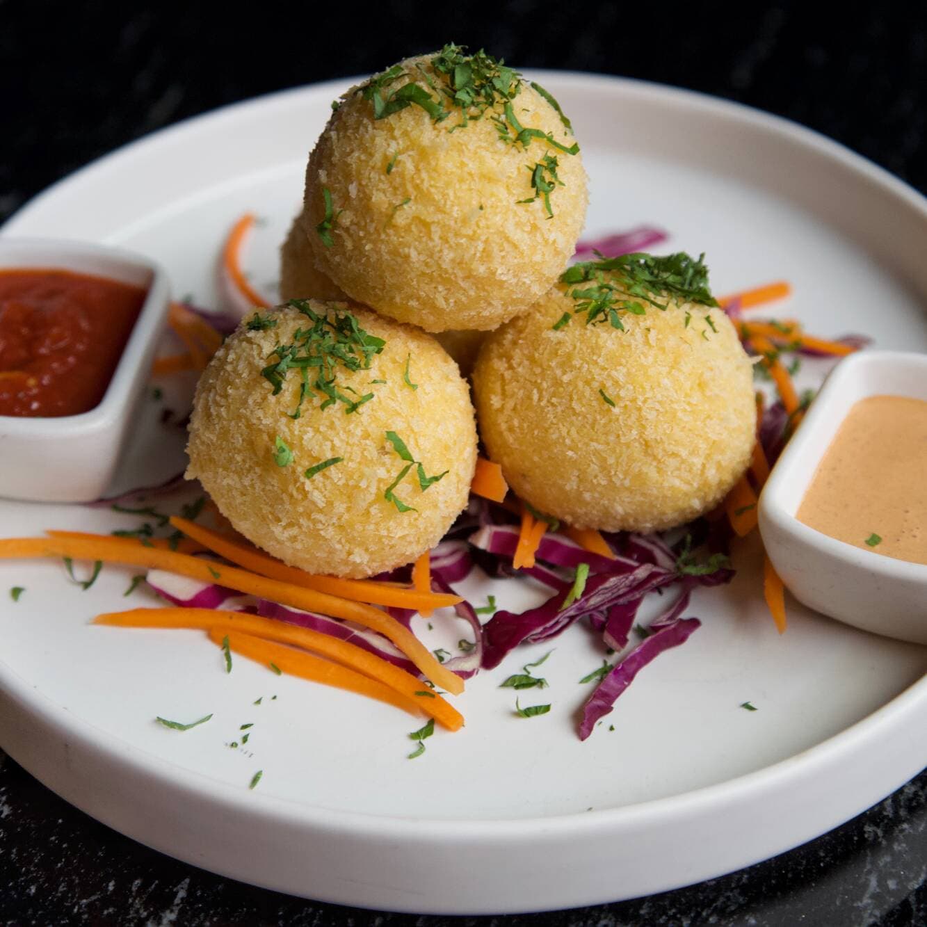 Mozzarella Golf Balls