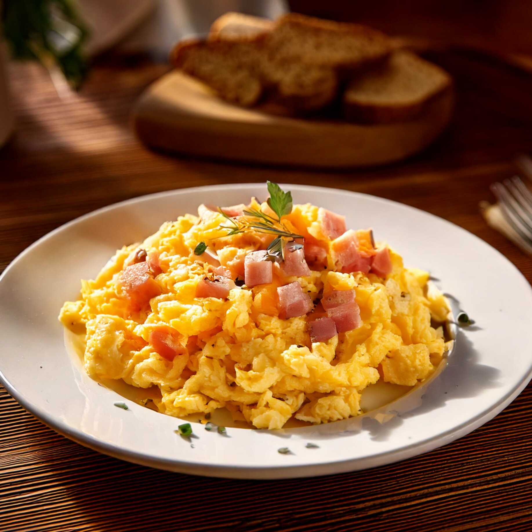 Huevo Revuelto con Jamón
