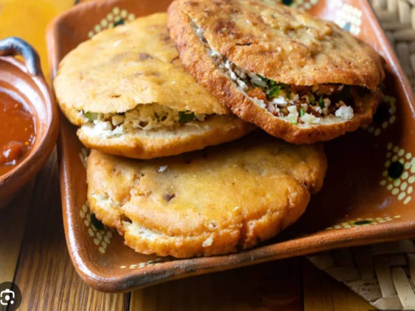 Gorditas Chiqueadas Ponce