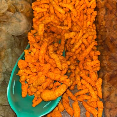 CHEETOS
