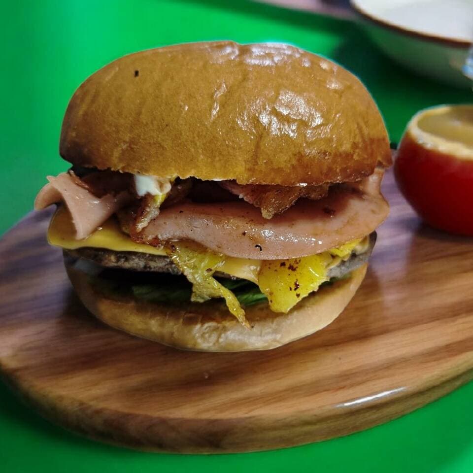 Tropical Hawain Burger