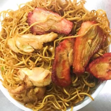 45. Chop Suey Seco con Lechón y Pollo 叉鸡干炒