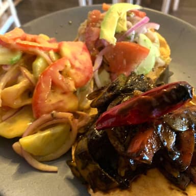 TOSTADA AGUACHILE DE CAMARÓN  (1PIEZA 120GR)