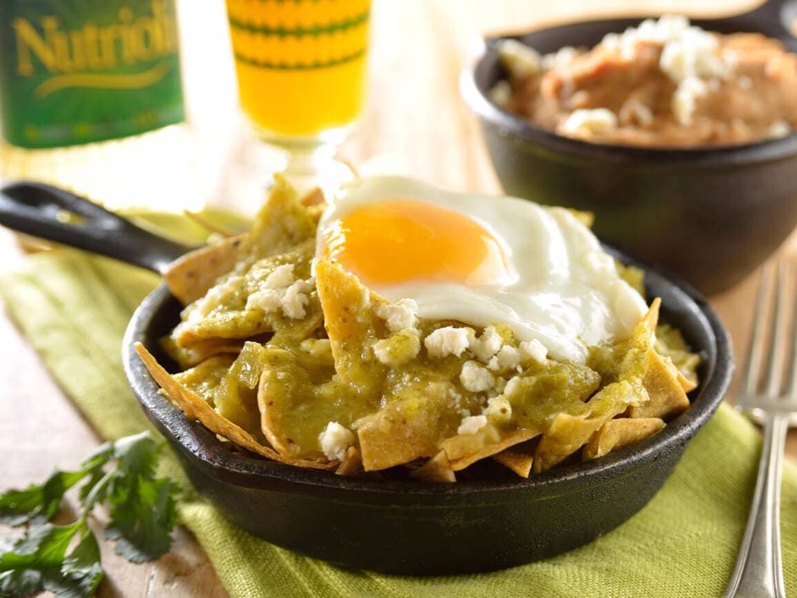 Chilaquiles Verdes con Huevo