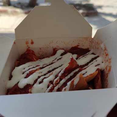 Chilaquil Box Fuego