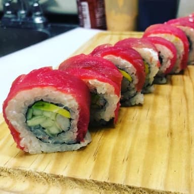 Maguro roll