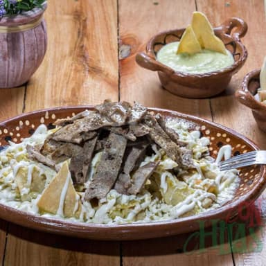 Chilaquiles Con Cecina