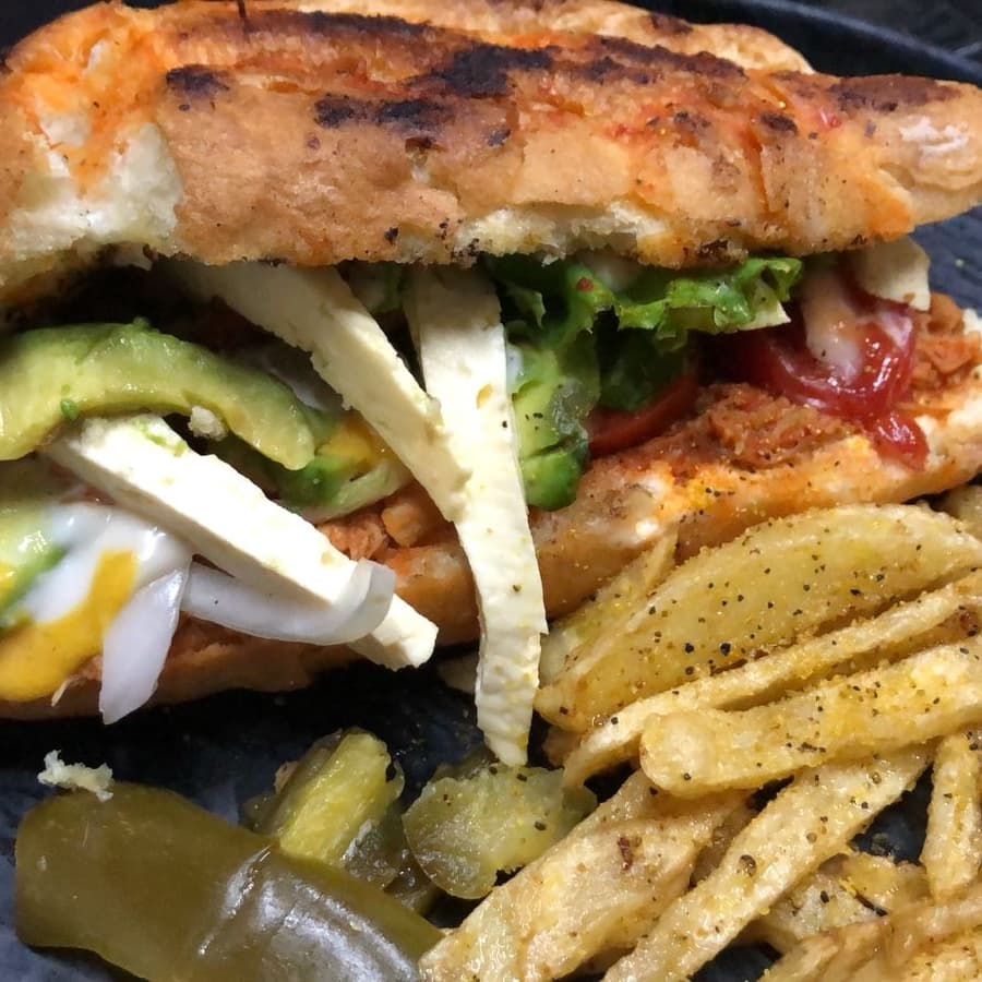 Lonche de pierna especial