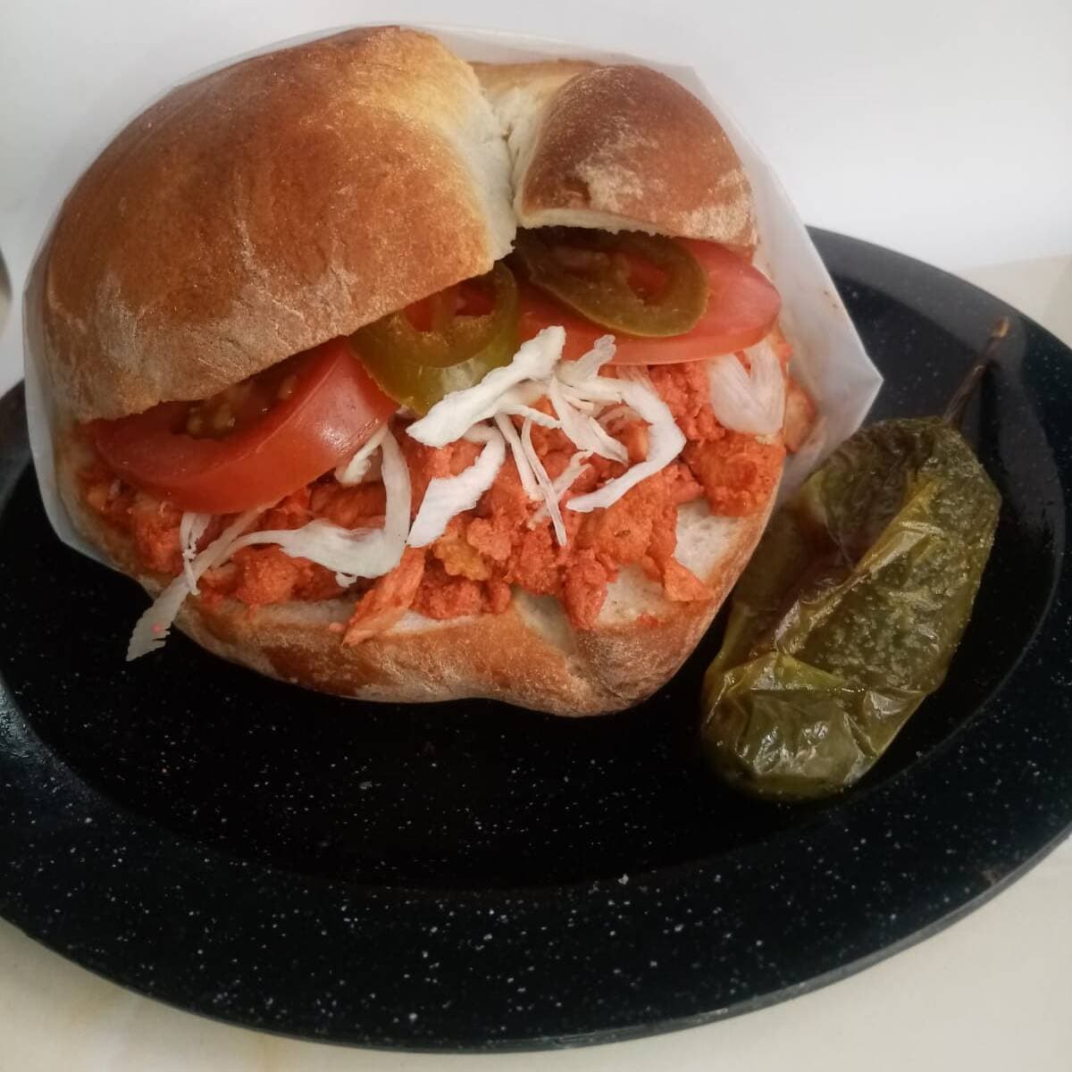 Lonche de Adobada Sencillo