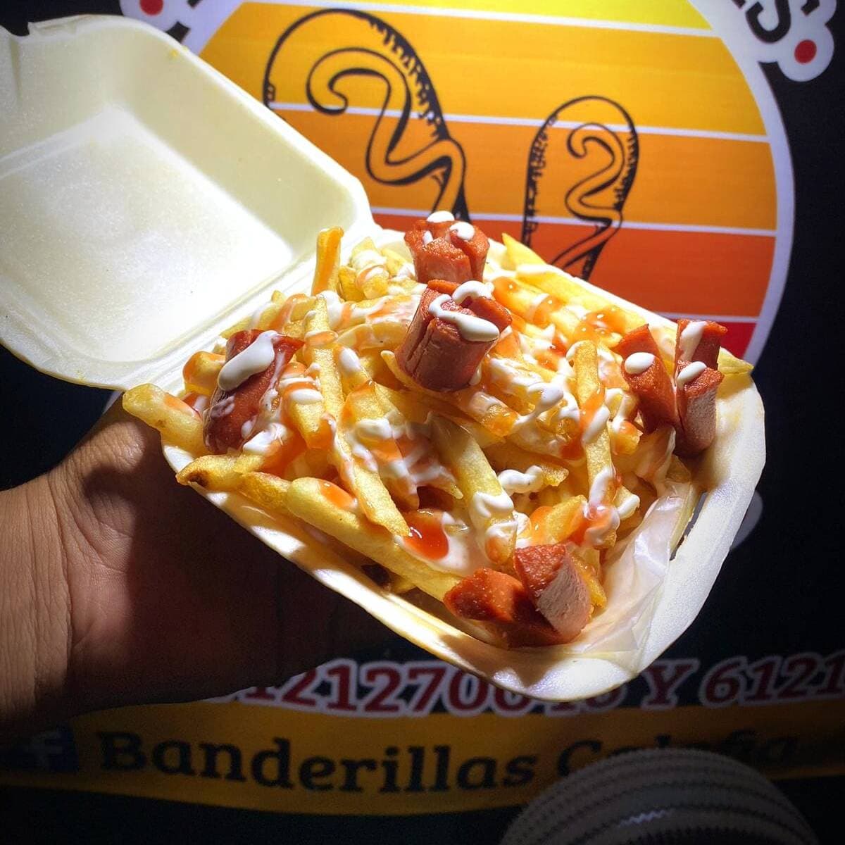 Salchipapas