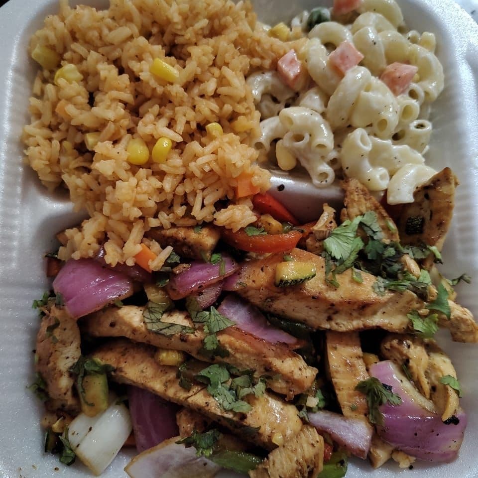 Fajitas de pechuga con vegetales