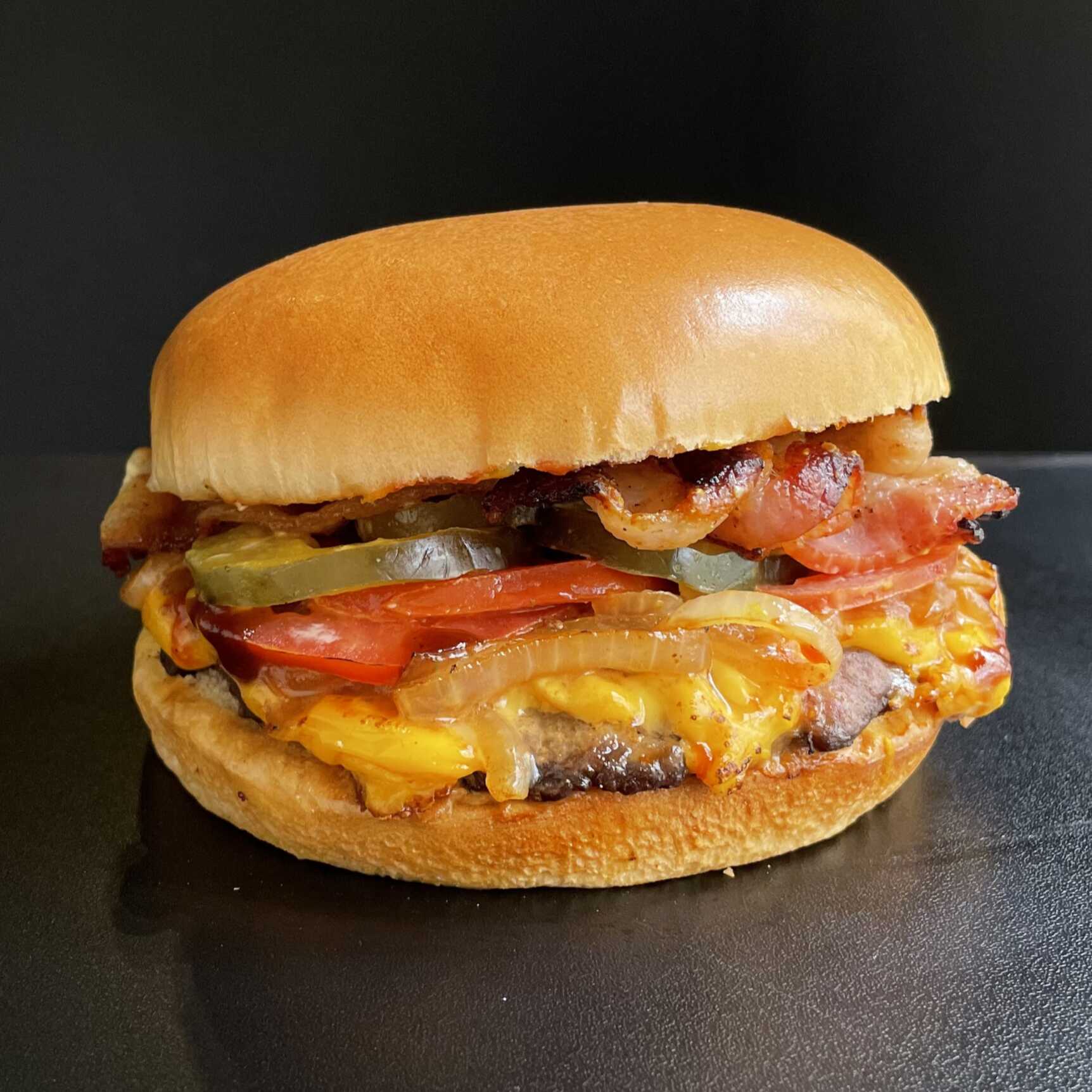 Bacon Burger + Papas
