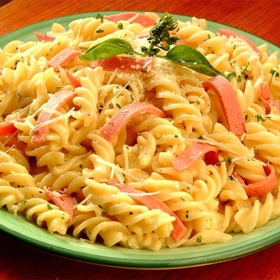 Pasta Mantequilla con Parmesano