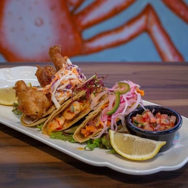 Taco capeado de pescado