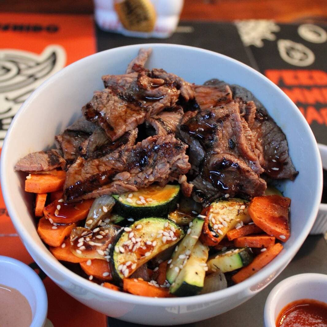 Teriyaki a las Brasas de Res.